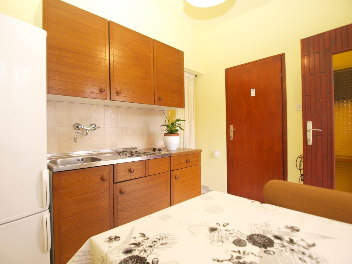 Apartments Luciano 1576 Ližnjan Екстериор снимка