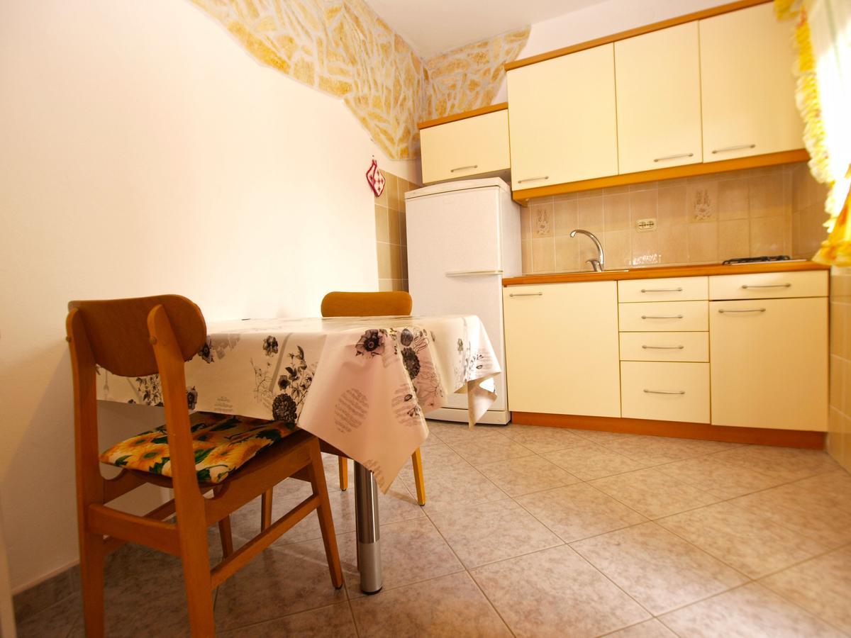 Apartments Luciano 1576 Ližnjan Екстериор снимка