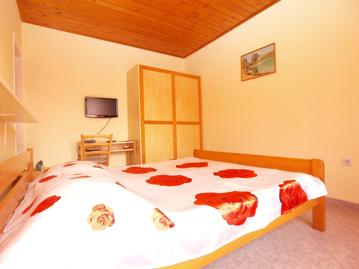 Apartments Luciano 1576 Ližnjan Екстериор снимка
