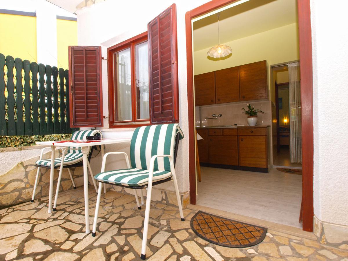 Apartments Luciano 1576 Ližnjan Екстериор снимка