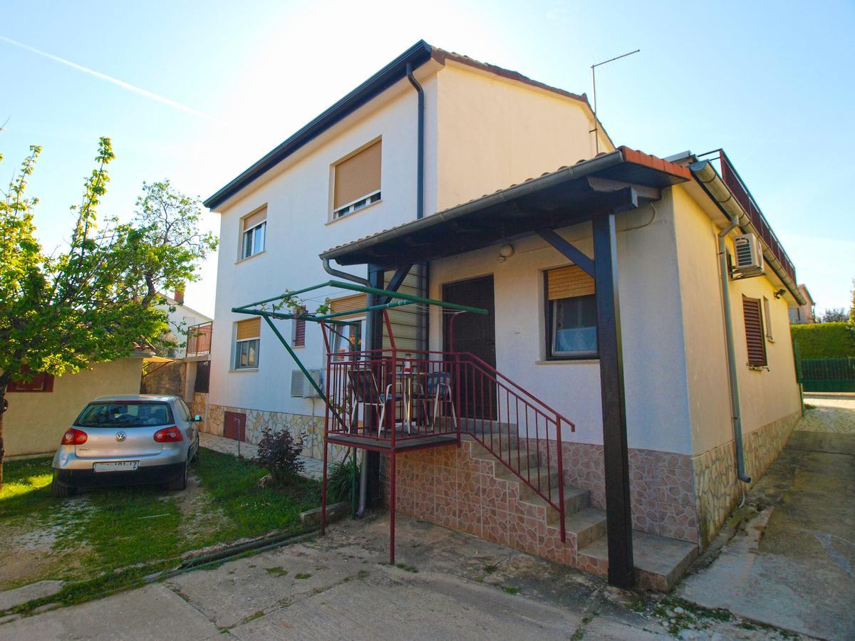 Apartments Luciano 1576 Ližnjan Екстериор снимка